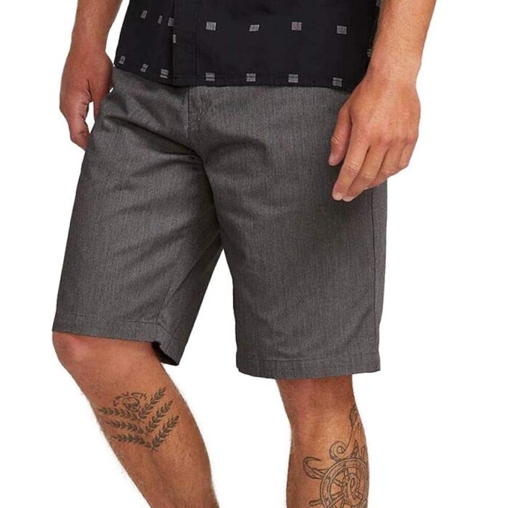 Volcom Men's Gray Flat Front Shorts